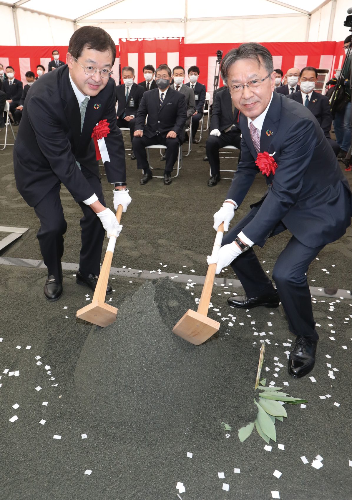 〝大通の七不思議〟が建て替え、北陸銀行札幌支店 | ニュース | Zaisatsu.jp【財さつJP】