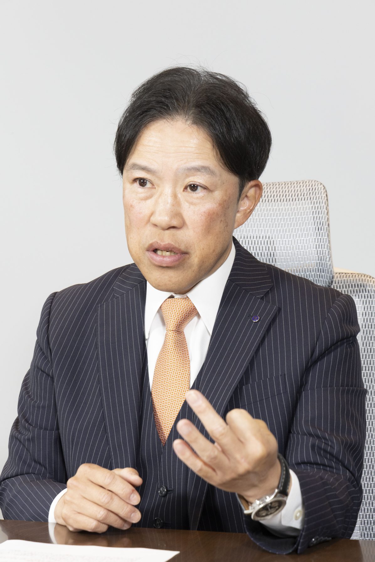 令闻ページ 堀井友二・北海道新聞社社長インタビュー「新聞社の枠を超え、挑み